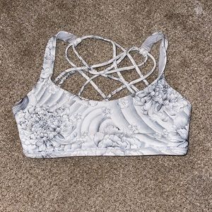 Lululemon shorts bra, white and gray, size 4